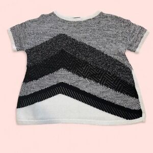 LEO & SAGE Knit Chevron Blouse - Size S